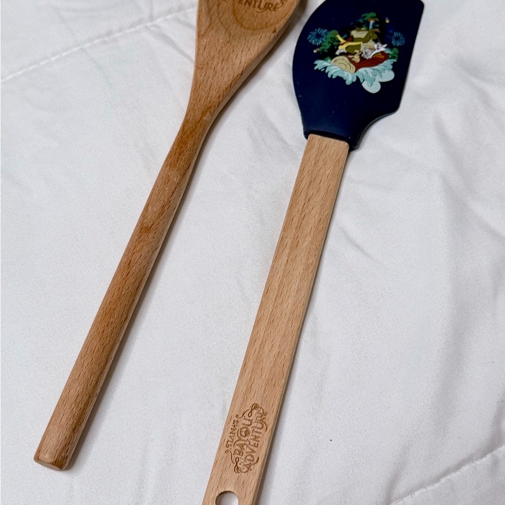 Tiana’s Bayou Adventure‎ Spatula & Spoon Set Disney World Cast Member Exclusive